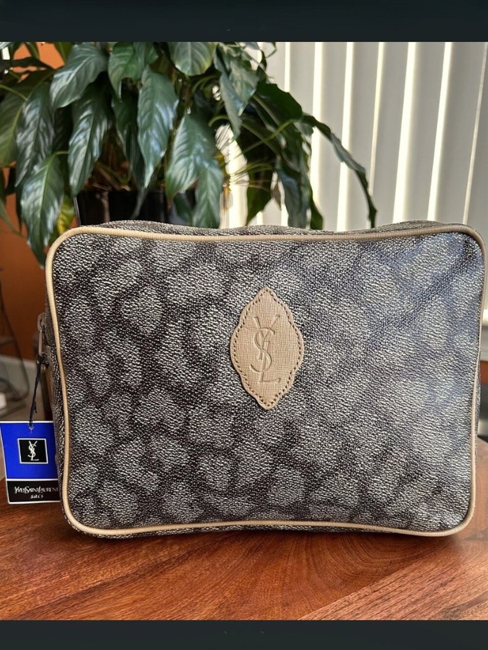 New YVES SAINT LAURENT Giraffe Print Accessory Pouch 🦒